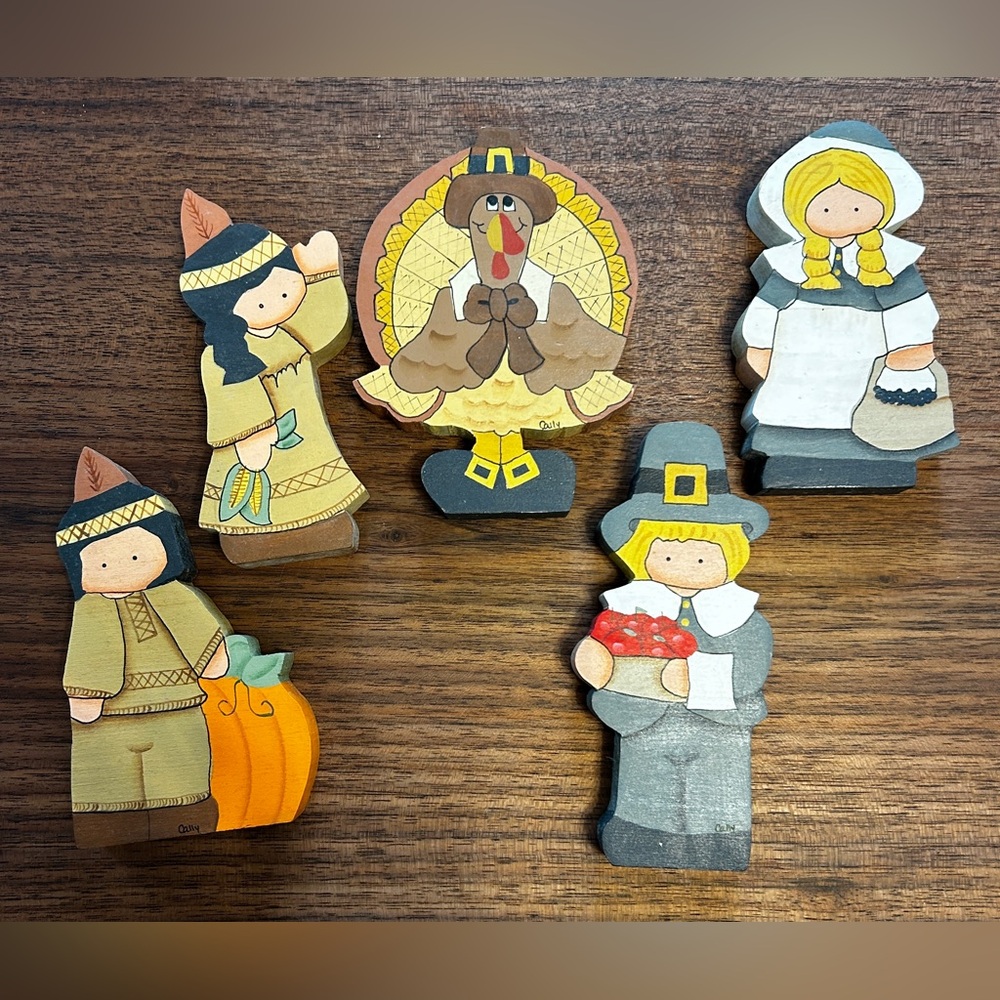 5 Vintage Thanksgiving Figurines Painted Wood Pilgrims native Americans turkey